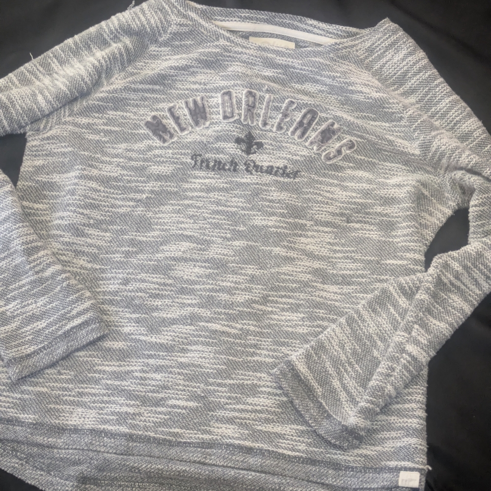 Blue 84 Women's Heathered Gray Sweater